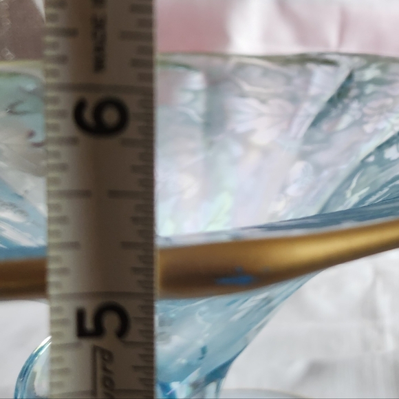 Fostoria Oakwood Blue - Iridescent Glass Bowl with Candle Holders - Picture 13 of 13